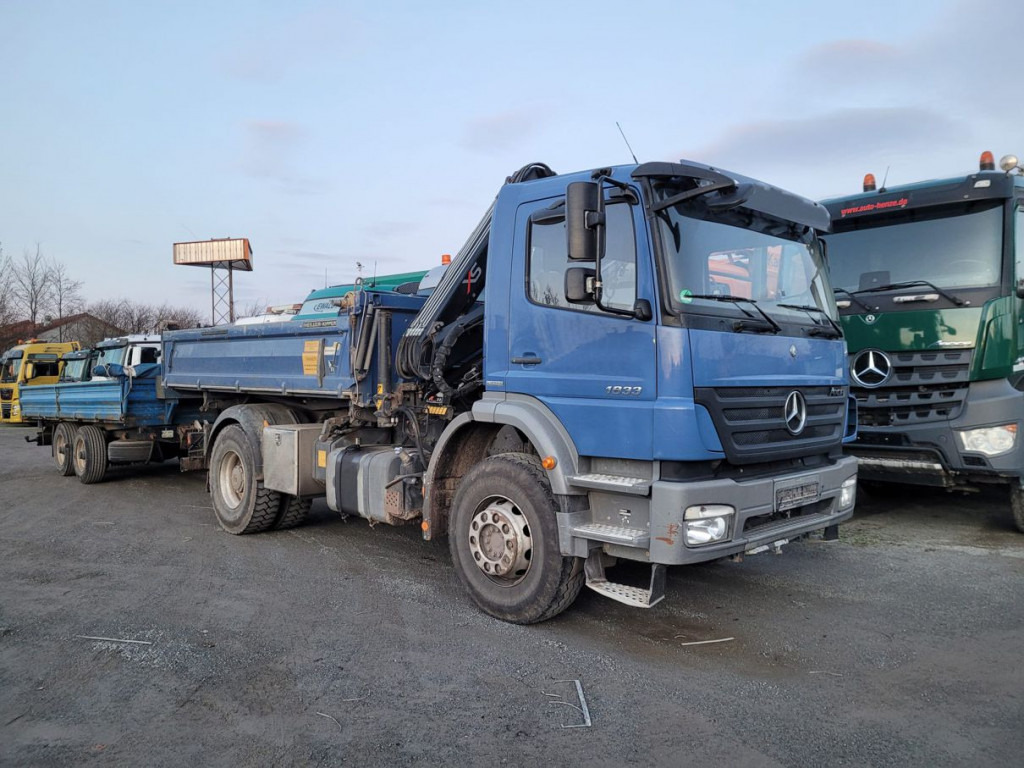 Mercedes-Benz Axor 2-Achs Kipper Kran 1833 K 3xAuss.Greiferst - Savivartis sunkvežimis, Sunkvežimis su kranu: foto 2 Mercedes-Benz Axor 2-Achs Kipper Kran 1833 K 3xAuss.Greiferst - Savivartis sunkvežimis, Sunkvežimis su kranu: foto 2