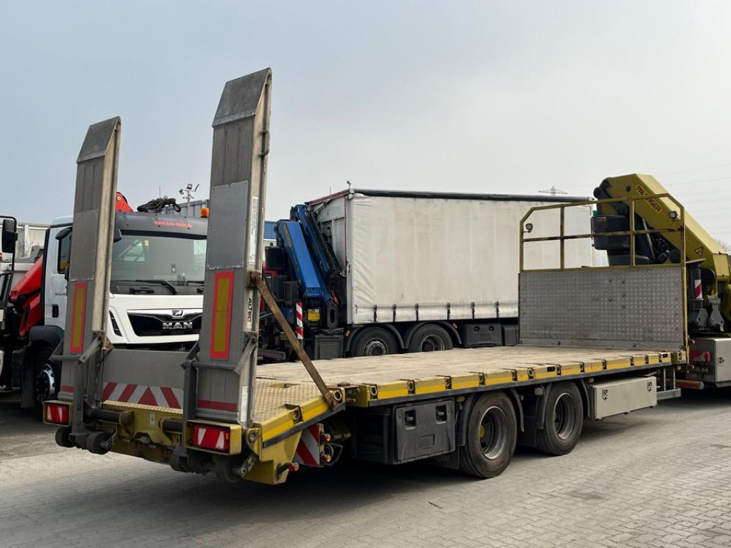 STEHMANN Tandemtieflader ZZP 18 Tiefladeranhänger Twistlock - Žemo profilio platforma priekaba: foto 3 STEHMANN Tandemtieflader ZZP 18 Tiefladeranhänger Twistlock - Žemo profilio platforma priekaba: foto 3