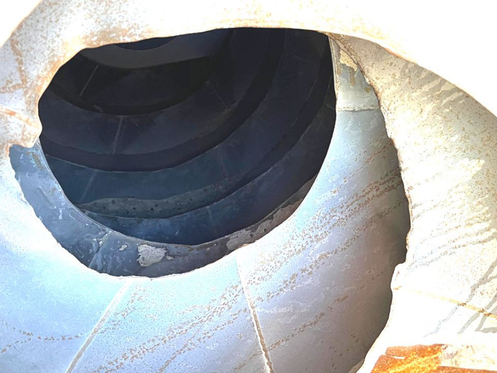 MERCEDES-BENZ Arocs 3236 8x4 Betonmischer Deutsch Top AP Achsen - Sunkvežimis: foto 3 MERCEDES-BENZ Arocs 3236 8x4 Betonmischer Deutsch Top AP Achsen - Sunkvežimis: foto 3