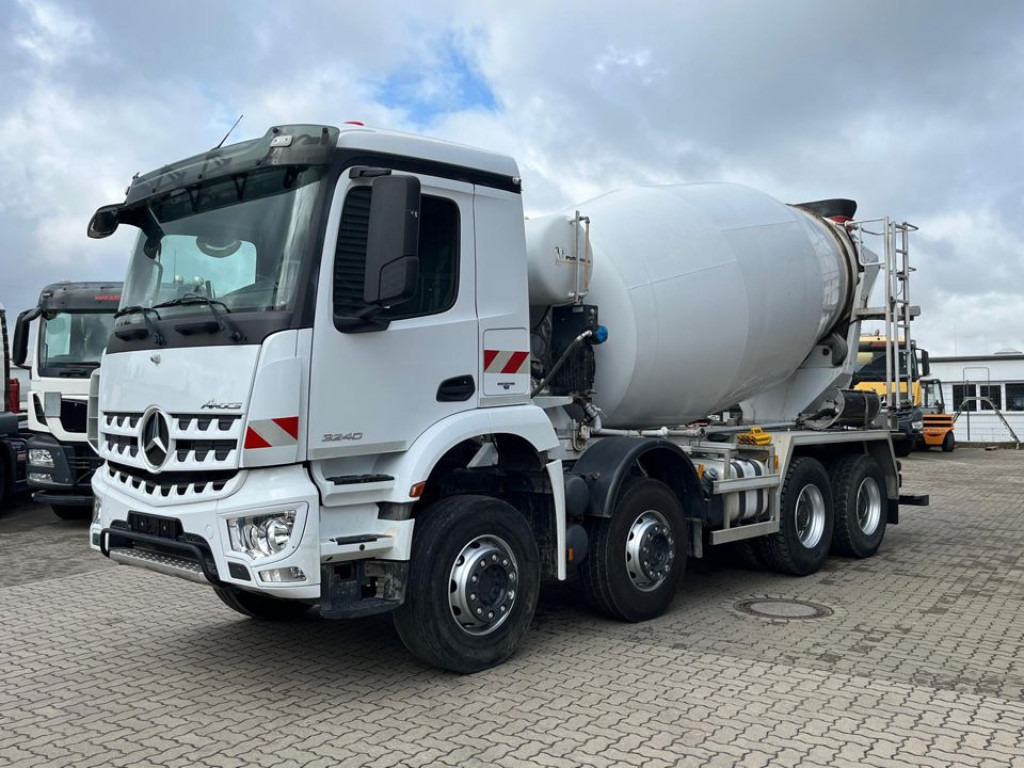MERCEDES-BENZ Arocs 3240 B 8x4 Betonmischer Deutsch Top AP Achsen - Sunkvežimis: foto 1 MERCEDES-BENZ Arocs 3240 B 8x4 Betonmischer Deutsch Top AP Achsen - Sunkvežimis: foto 1