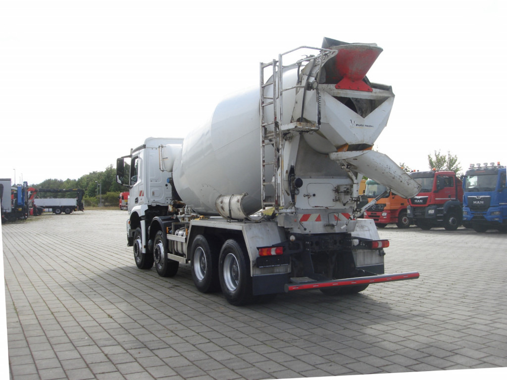 MERCEDES-BENZ Arocs 3240 B 8x4 Betonmischer Deutsch Top AP Achsen - Sunkvežimis: foto 4 MERCEDES-BENZ Arocs 3240 B 8x4 Betonmischer Deutsch Top AP Achsen - Sunkvežimis: foto 4