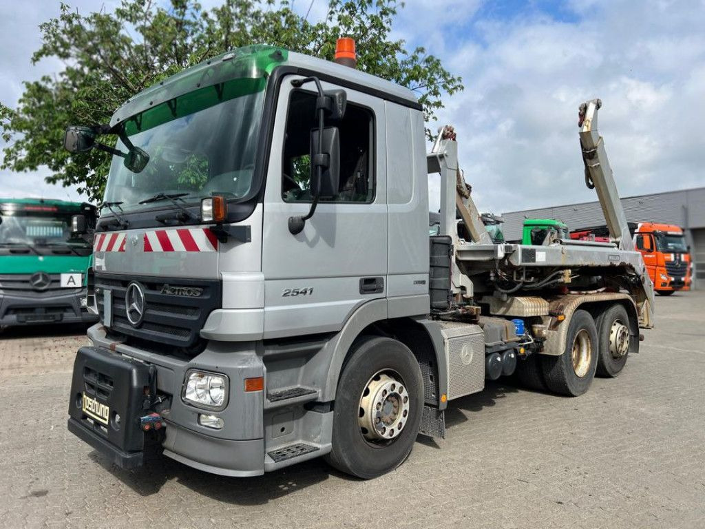 Mercedes-Benz Actros 2641 L 6x2 Abrollkipper 159TKM kuz.Radsta - Sunkvežimis: foto 1 Mercedes-Benz Actros 2641 L 6x2 Abrollkipper 159TKM kuz.Radsta - Sunkvežimis: foto 1