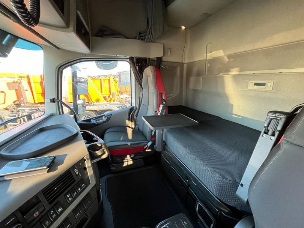 Hook-lift sunkvežimis Volvo FH 500 6x2 Abrollkipper Funkfernbedienung: foto 11