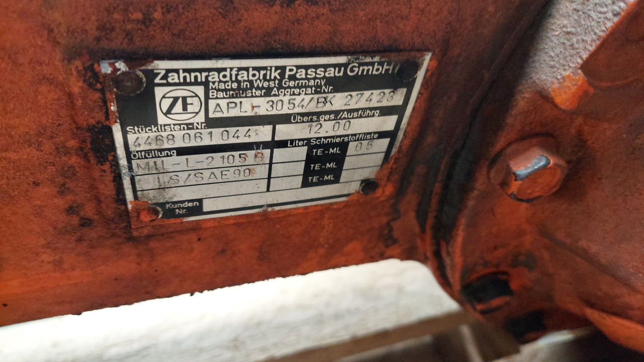 Schopf F106 spare parts - Atsarginės dalys - Orlaivių pagalbinė antžeminė įranga: foto 5 Schopf F106 spare parts - Atsarginės dalys - Orlaivių pagalbinė antžeminė įranga: foto 5