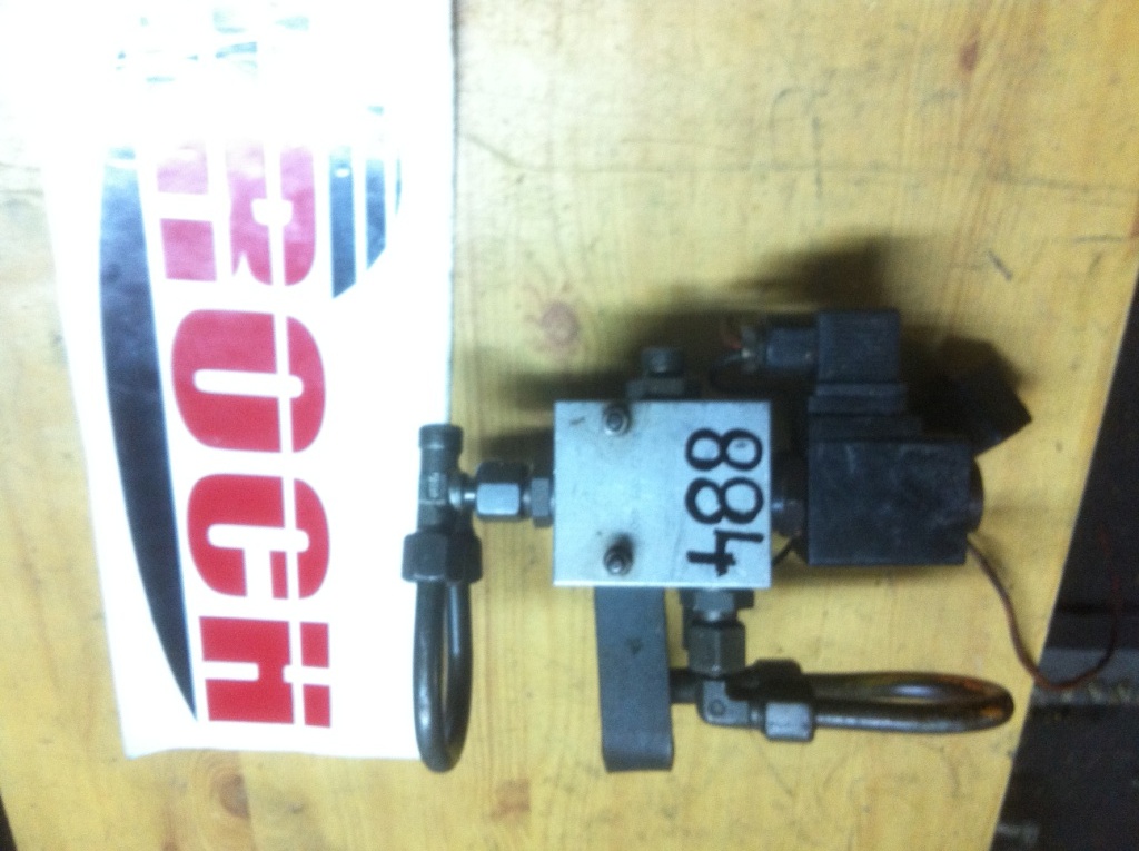 COMATROL 9225008490 + CEWKI 24V 28W - Hidraulinis vožtuvas - Statybinė technika: foto 1 COMATROL 9225008490 + CEWKI 24V 28W - Hidraulinis vožtuvas - Statybinė technika: foto 1