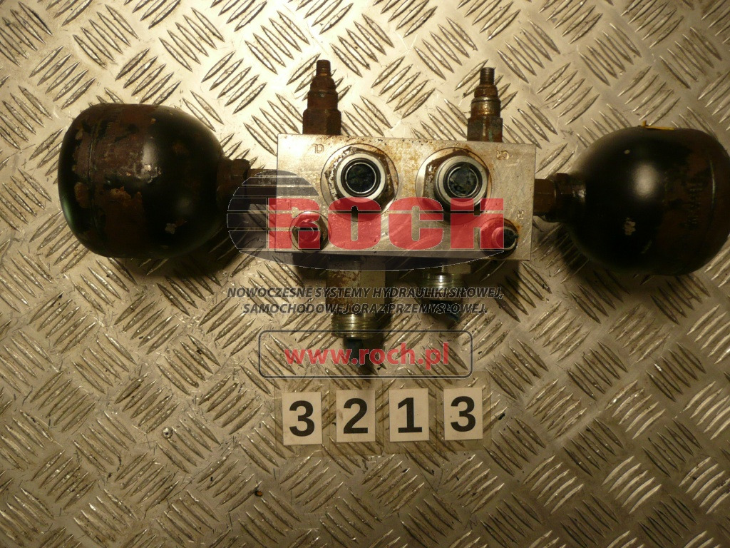 DOOSAN 410127-00097A 150603 + SUN 1BKG + HYDROAKUMULATOR L-0,32L - Hidraulinis vožtuvas: foto 1 DOOSAN 410127-00097A 150603 + SUN 1BKG + HYDROAKUMULATOR L-0,32L - Hidraulinis vožtuvas: foto 1