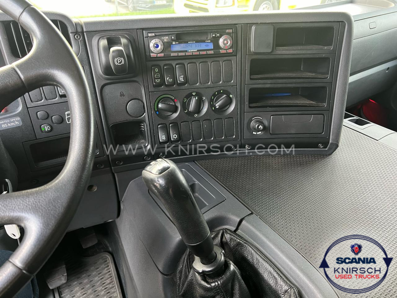 SCANIA P 270 DB4x2MNA - Furgonas sunkvežimis: foto 2 SCANIA P 270 DB4x2MNA - Furgonas sunkvežimis: foto 2