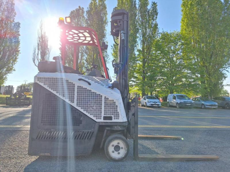 Amlift AGILIFT 25-12/55 - Šakinis krautuvas su privažiavimu iš keturių pusių: foto 4 Amlift AGILIFT 25-12/55 - Šakinis krautuvas su privažiavimu iš keturių pusių: foto 4