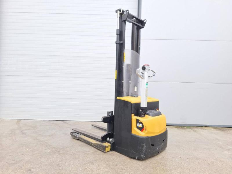 Caterpillar NSP16N2S - Keltuvas: foto 1 Caterpillar NSP16N2S - Keltuvas: foto 1