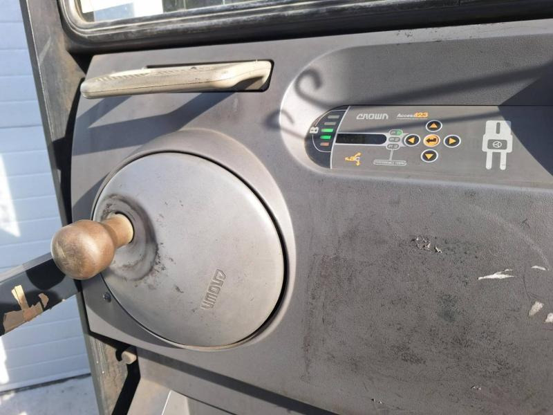 Užsakytų prekių krautuvas Crown SP3522-1.0: foto 15