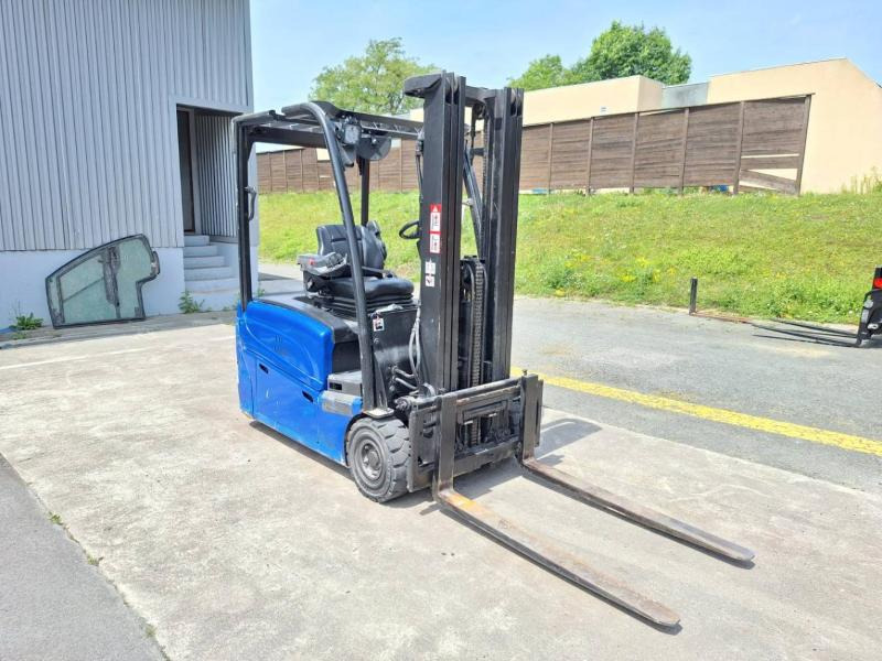 Elektrinis krautuvas Hyster J16XNTLWB: foto 12 Elektrinis krautuvas Hyster J16XNTLWB: foto 12