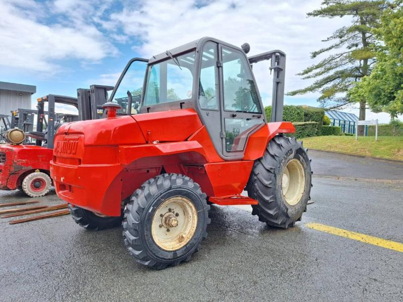 Manitou M30.2 - Krautuvas-visureigis: foto 3 Manitou M30.2 - Krautuvas-visureigis: foto 3