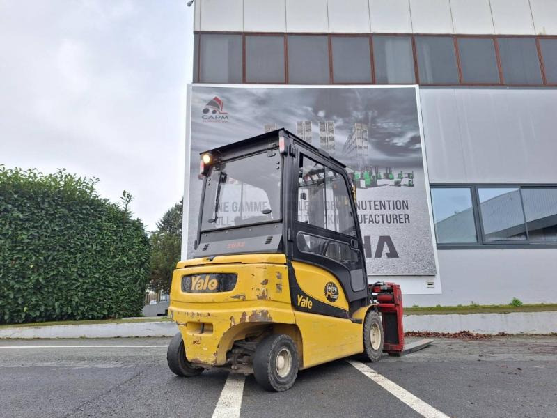Yale ERP35 VL - Elektrinis krautuvas: foto 5 Yale ERP35 VL - Elektrinis krautuvas: foto 5