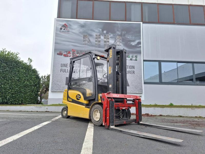 Yale ERP35 VL - Elektrinis krautuvas: foto 2 Yale ERP35 VL - Elektrinis krautuvas: foto 2