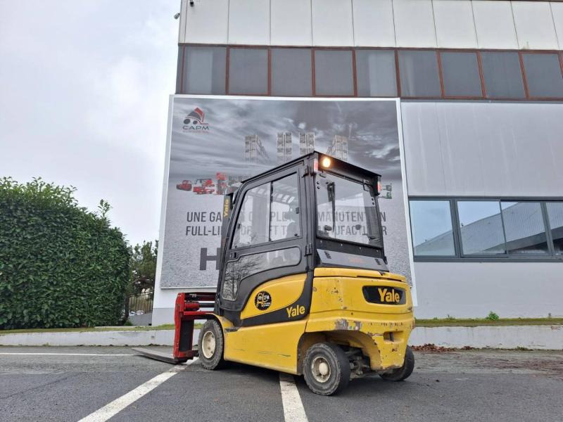 Yale ERP35 VL - Elektrinis krautuvas: foto 4 Yale ERP35 VL - Elektrinis krautuvas: foto 4