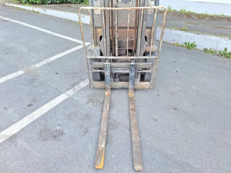 Elektrinis krautuvas Yale Gdp16vx: foto 10 Elektrinis krautuvas Yale Gdp16vx: foto 10