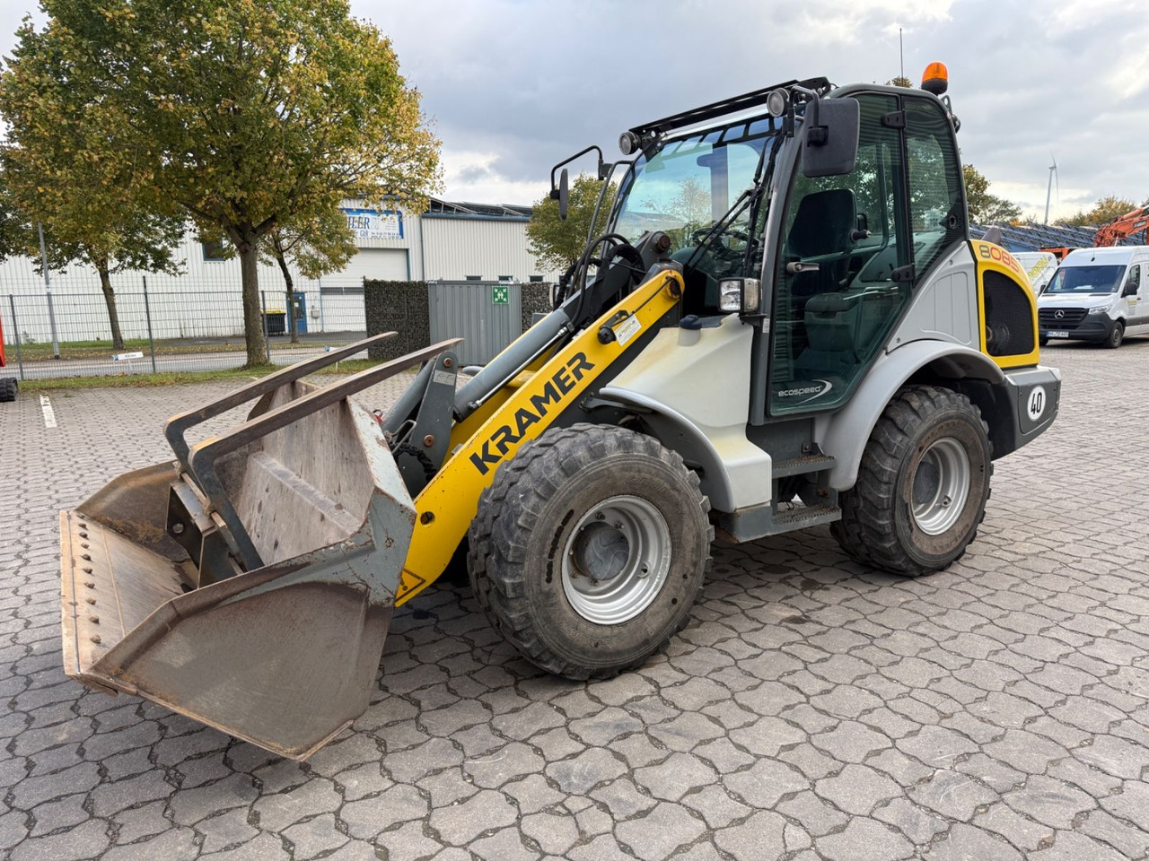 Kramer 8085 Ecospeed, Bj. 16, 3700 BH, Schaufel, Gabel - Ratinis krautuvas: foto 1 Kramer 8085 Ecospeed, Bj. 16, 3700 BH, Schaufel, Gabel - Ratinis krautuvas: foto 1