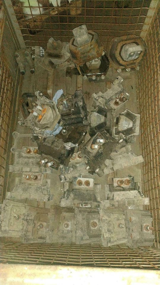 Variklio pagalvė - Sunkvežimis Gebrauchte Motorhalter / Getriebehalter MAN Mercedes DAF: foto 1