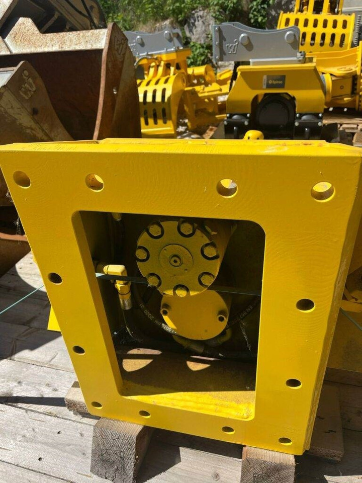 Epiroc Betonabbruchzange CB950 - Hidraulinės žirklės - Statybinė technika: foto 3 Epiroc Betonabbruchzange CB950 - Hidraulinės žirklės - Statybinė technika: foto 3