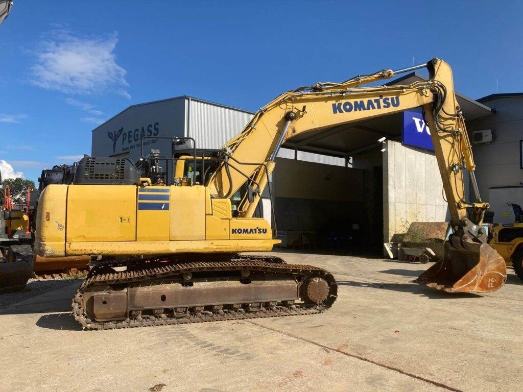 Komatsu PC210LC-11 - Vikšrinis ekskavatorius: foto 5 Komatsu PC210LC-11 - Vikšrinis ekskavatorius: foto 5