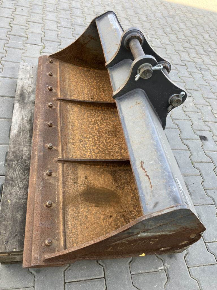 Volvo Böschungslöffel starr - Ekskavatorius-krautuvas: foto 3 Volvo Böschungslöffel starr - Ekskavatorius-krautuvas: foto 3