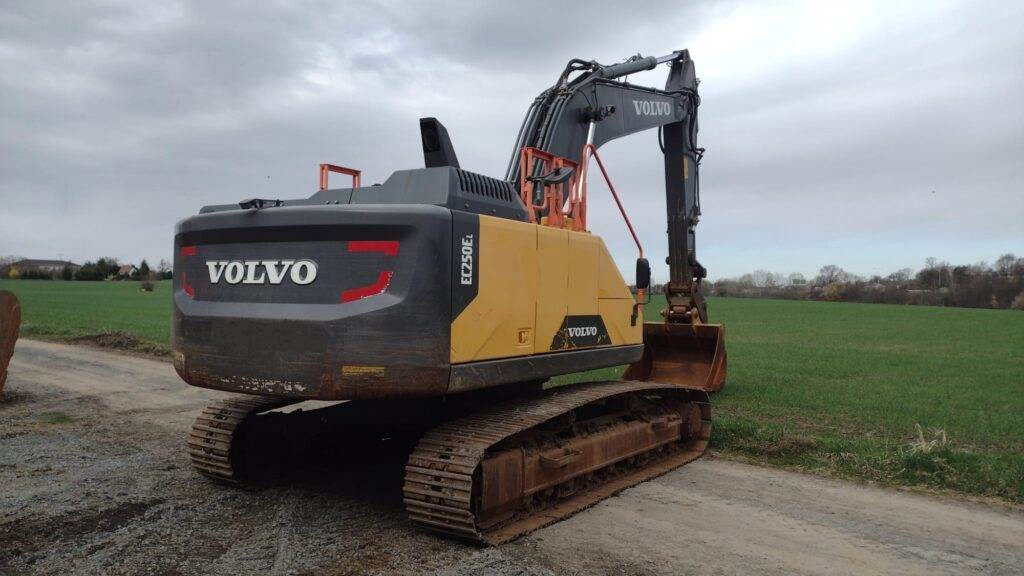 Volvo EC250EL - Vikšrinis ekskavatorius: foto 2 Volvo EC250EL - Vikšrinis ekskavatorius: foto 2