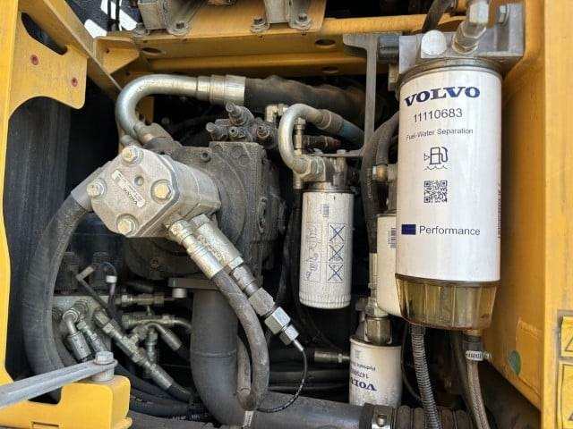 Volvo EWR150E - Ratinis ekskavatorius: foto 5 Volvo EWR150E - Ratinis ekskavatorius: foto 5