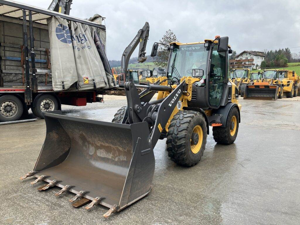 Volvo L25H Electric - Mini krautuvas: foto 4 Volvo L25H Electric - Mini krautuvas: foto 4