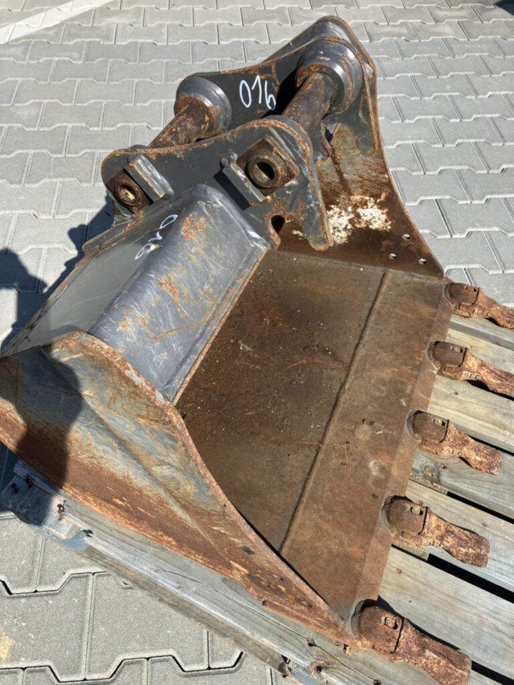 Volvo Tieflöffel mit Zähnen - Ekskavatorius-krautuvas: foto 1 Volvo Tieflöffel mit Zähnen - Ekskavatorius-krautuvas: foto 1