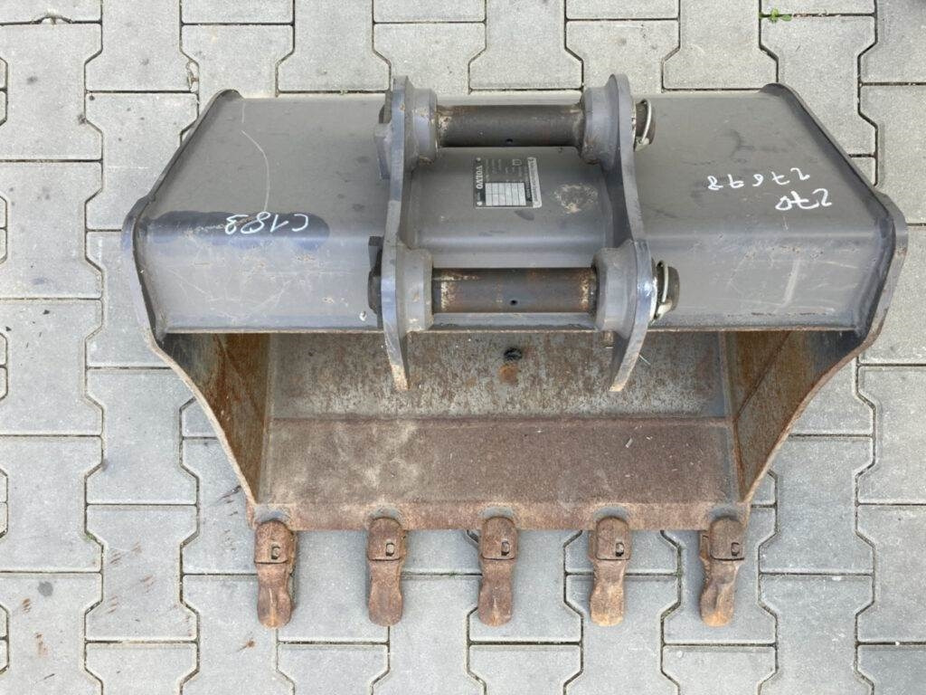 Volvo Tieflöffel mit Zähnen - Festanbau - Ekskavatorius-krautuvas: foto 2 Volvo Tieflöffel mit Zähnen - Festanbau - Ekskavatorius-krautuvas: foto 2