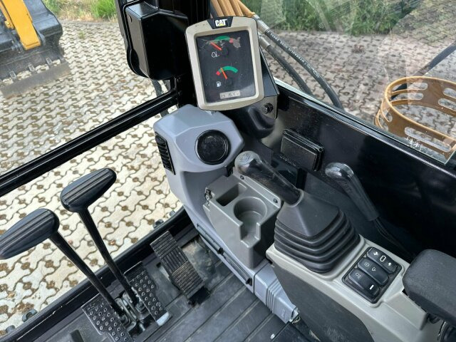 CAT Bagger 306 E2 Minibagger Kettenbagger 270 H - Vikšrinis ekskavatorius: foto 2 CAT Bagger 306 E2 Minibagger Kettenbagger 270 H - Vikšrinis ekskavatorius: foto 2