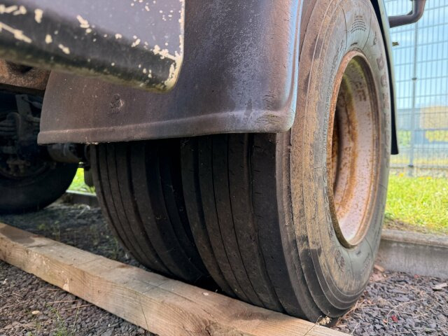 Hüffermann HSD181D Tankanhänger für nicht GGVS Güter - Cisterninė priekaba: foto 5 Hüffermann HSD181D Tankanhänger für nicht GGVS Güter - Cisterninė priekaba: foto 5