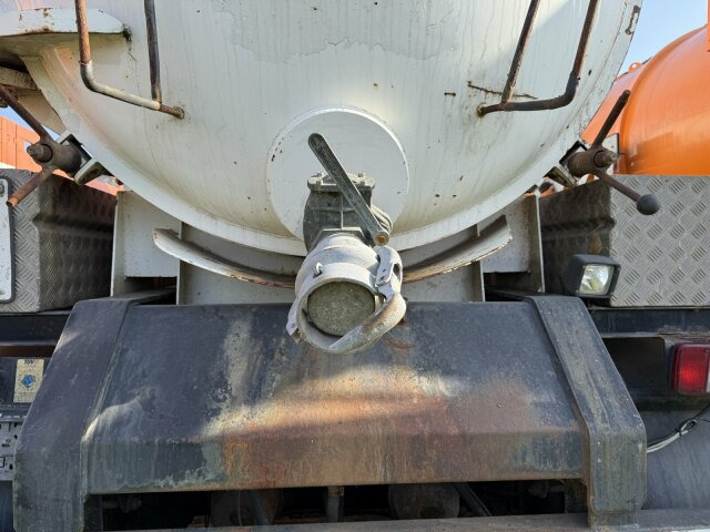 Hüffermann HSD181D Tankanhänger für nicht GGVS Güter - Cisterninė priekaba: foto 2 Hüffermann HSD181D Tankanhänger für nicht GGVS Güter - Cisterninė priekaba: foto 2