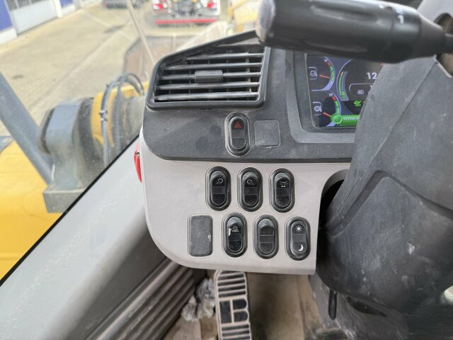 Komatsu WA 470-7 Radlader 24 Ton Schaufel 4.5 m³ *Waage - Ratinis krautuvas: foto 4 Komatsu WA 470-7 Radlader 24 Ton Schaufel 4.5 m³ *Waage - Ratinis krautuvas: foto 4