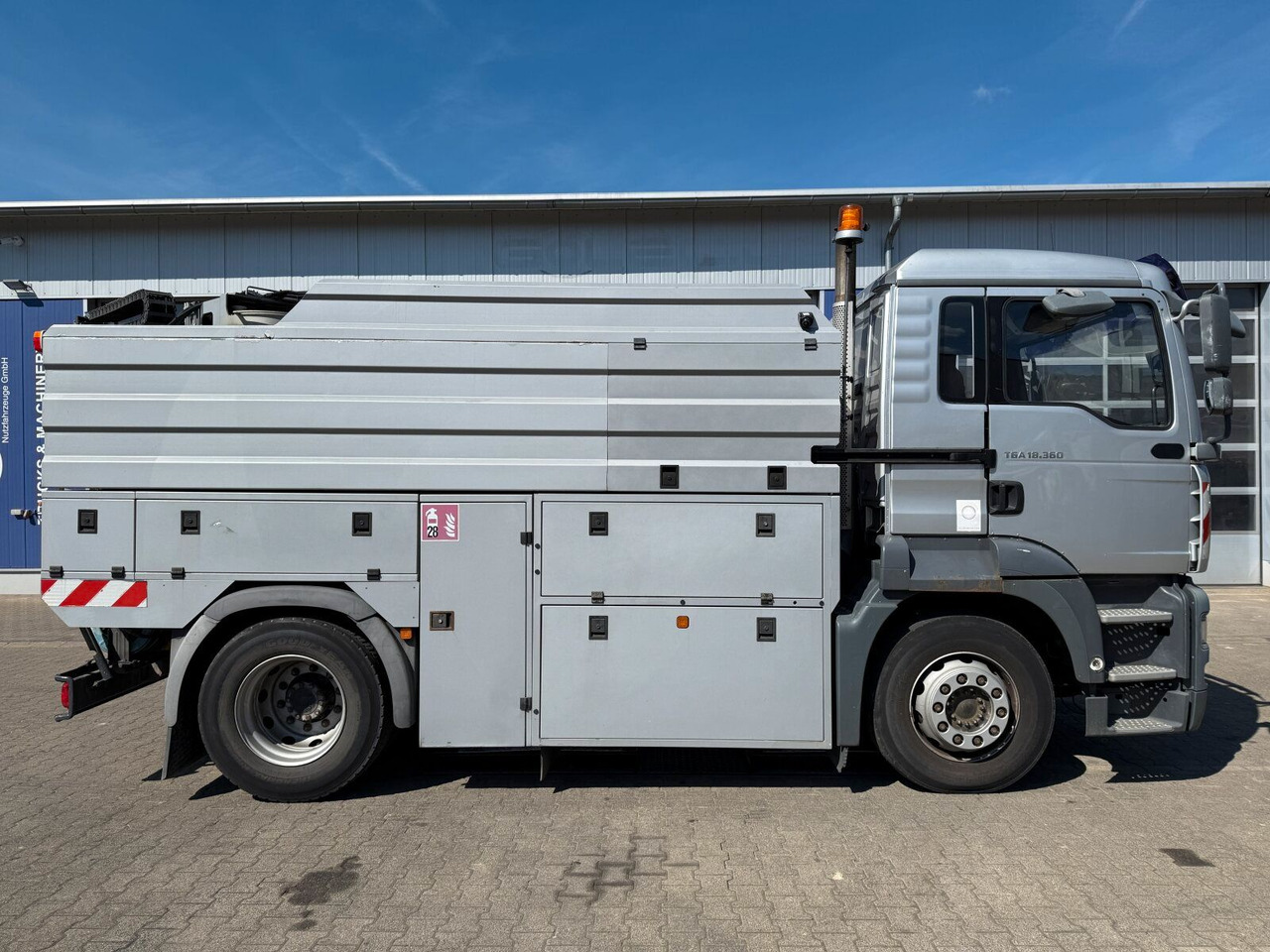 MAN TGA 18.360 4x2 HD-Kanalreiniger ASSMANN 6500 L - Asenizatorius: foto 2 MAN TGA 18.360 4x2 HD-Kanalreiniger ASSMANN 6500 L - Asenizatorius: foto 2