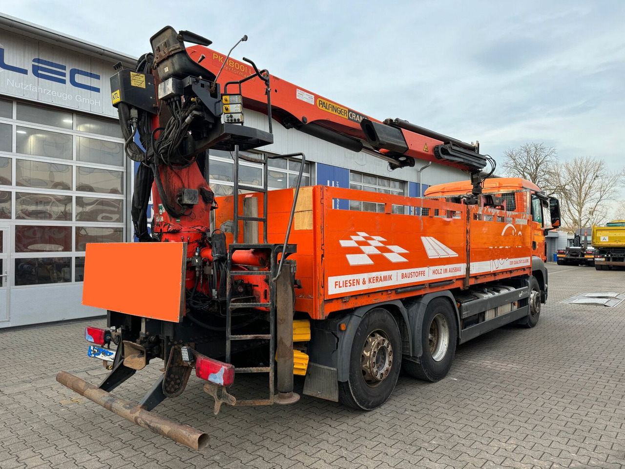 MAN TGS 26.400 6x2 Pritsche Kran Palfinger PK 18001L - Sunkvežimis su kranu: foto 3 MAN TGS 26.400 6x2 Pritsche Kran Palfinger PK 18001L - Sunkvežimis su kranu: foto 3