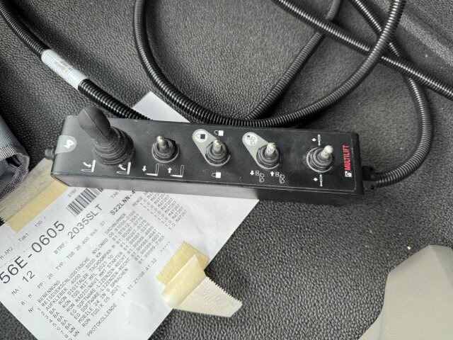 MAN TGS 26.400 6x6 Abrollkipper HIAB Optima 20S - Hook-lift sunkvežimis: foto 4 MAN TGS 26.400 6x6 Abrollkipper HIAB Optima 20S - Hook-lift sunkvežimis: foto 4