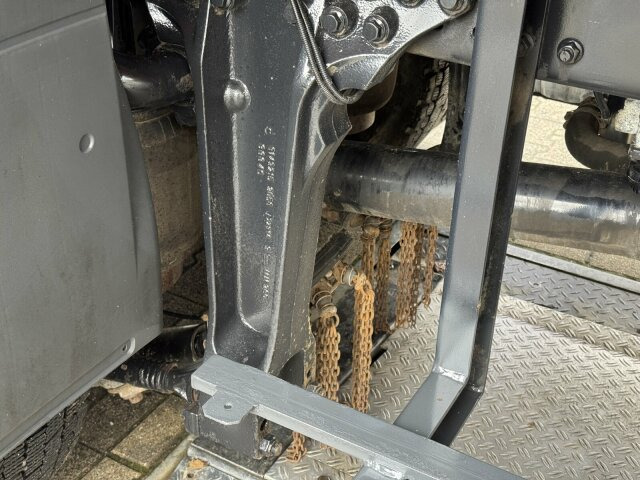 MAN TGS 28.400 6x4-4 Kipper Kran Palfinger PK9002 - Savivartis sunkvežimis, Sunkvežimis su kranu: foto 4 MAN TGS 28.400 6x4-4 Kipper Kran Palfinger PK9002 - Savivartis sunkvežimis, Sunkvežimis su kranu: foto 4