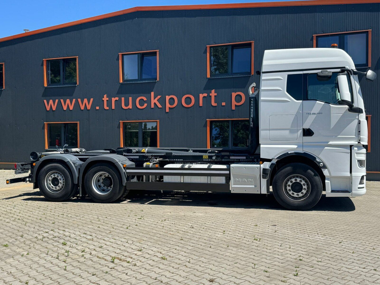 MAN TGX 26.520 6x2 Abrollkipper MEILLER RS 21.70 - Hook-lift sunkvežimis: foto 4 MAN TGX 26.520 6x2 Abrollkipper MEILLER RS 21.70 - Hook-lift sunkvežimis: foto 4