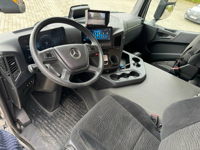 Mercedes-Benz ACTROS 2546 6x2 Abrollkip Kran Palfinger Q150Z95 - Hook-lift sunkvežimis, Sunkvežimis su kranu: foto 2 Mercedes-Benz ACTROS 2546 6x2 Abrollkip Kran Palfinger Q150Z95 - Hook-lift sunkvežimis, Sunkvežimis su kranu: foto 2