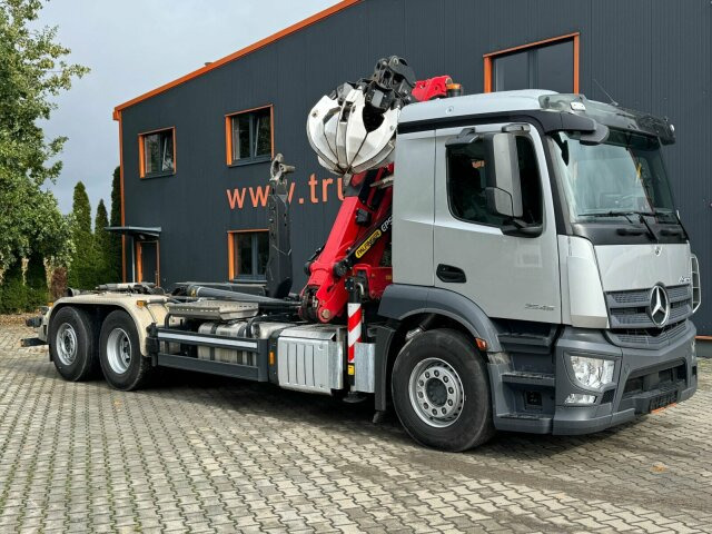 Mercedes-Benz ACTROS 2546 6x2 Abrollkip Kran Palfinger Q150Z95 - Hook-lift sunkvežimis, Sunkvežimis su kranu: foto 1 Mercedes-Benz ACTROS 2546 6x2 Abrollkip Kran Palfinger Q150Z95 - Hook-lift sunkvežimis, Sunkvežimis su kranu: foto 1