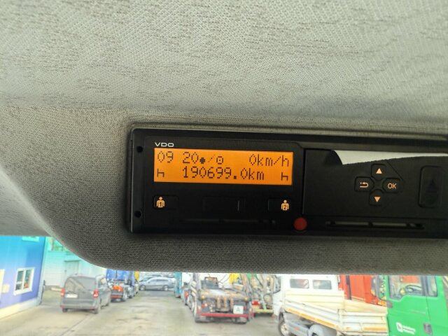 Mercedes-Benz AROCS 3251 8x4 Putzmeister BSF 46-5.16 HLS - Betono siurblys: foto 5 Mercedes-Benz AROCS 3251 8x4 Putzmeister BSF 46-5.16 HLS - Betono siurblys: foto 5