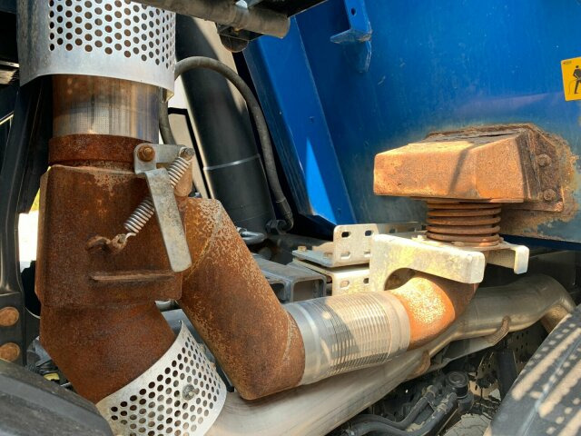 Mercedes-Benz AROCS 4145 8x8 EURO6 Muldenkipper TOP! - Savivartis sunkvežimis: foto 4 Mercedes-Benz AROCS 4145 8x8 EURO6 Muldenkipper TOP! - Savivartis sunkvežimis: foto 4