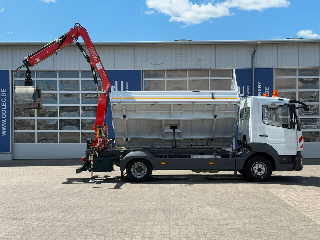 Mercedes-Benz ATEGO 818 4x2 Euro 6 Kipper Kran FASSI F65B.0.22 - Mažas savivartis: foto 4 Mercedes-Benz ATEGO 818 4x2 Euro 6 Kipper Kran FASSI F65B.0.22 - Mažas savivartis: foto 4