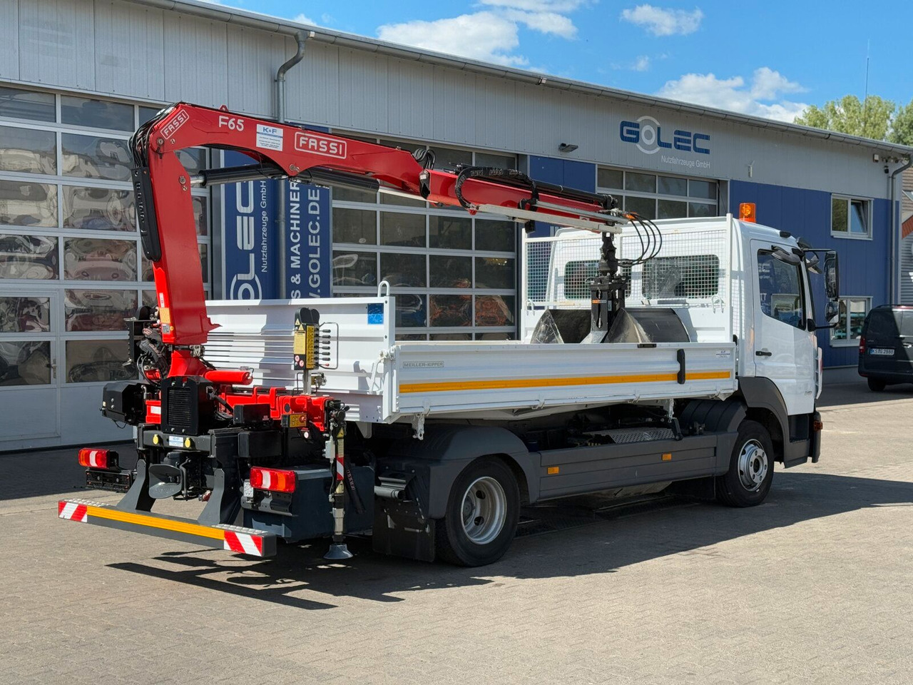 Mercedes-Benz ATEGO 818 4x2 Euro 6 Kipper Kran FASSI F65B.0.22 - Mažas savivartis: foto 5 Mercedes-Benz ATEGO 818 4x2 Euro 6 Kipper Kran FASSI F65B.0.22 - Mažas savivartis: foto 5