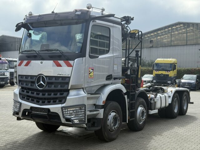 Hook-lift sunkvežimis, Sunkvežimis su kranu Mercedes-Benz Arocs 3246 8x4 Abrollkipper Kran Palfinger 19001: foto 12