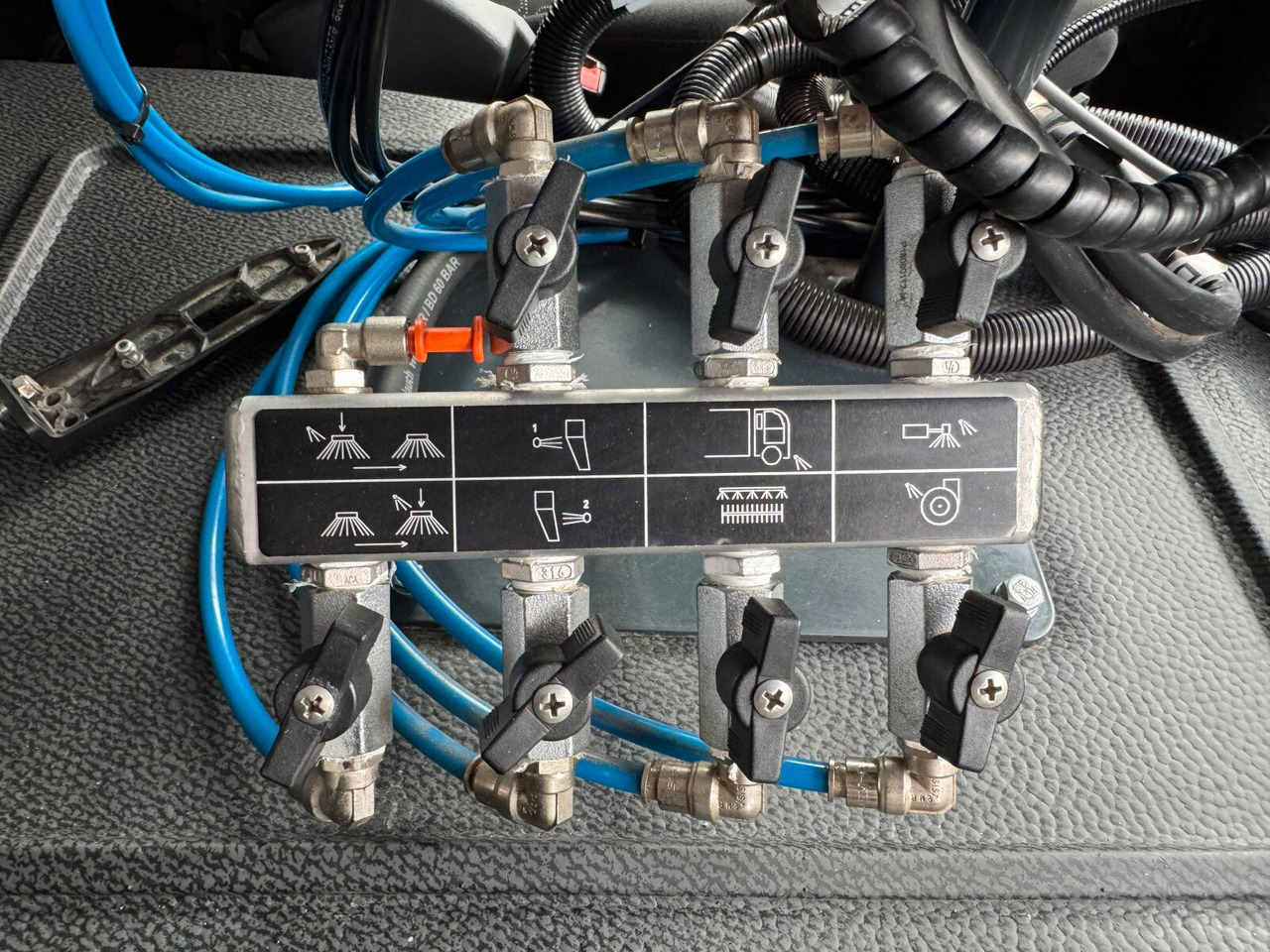 Gatvių šlavimo mašina Mercedes-Benz Atego 1324 4x2 Kehrmaschine BROCK HD Anlage: foto 17