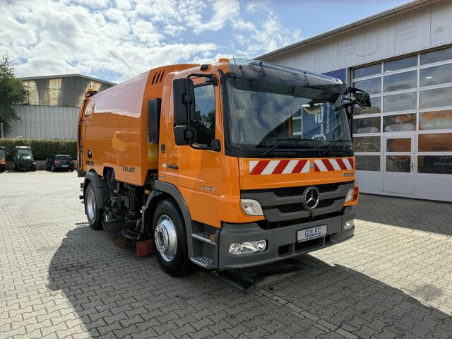 Mercedes-Benz Atego 1324 4x2 Kehrmaschine Viajet 6R/L - Gatvių šlavimo mašina: foto 1 Mercedes-Benz Atego 1324 4x2 Kehrmaschine Viajet 6R/L - Gatvių šlavimo mašina: foto 1