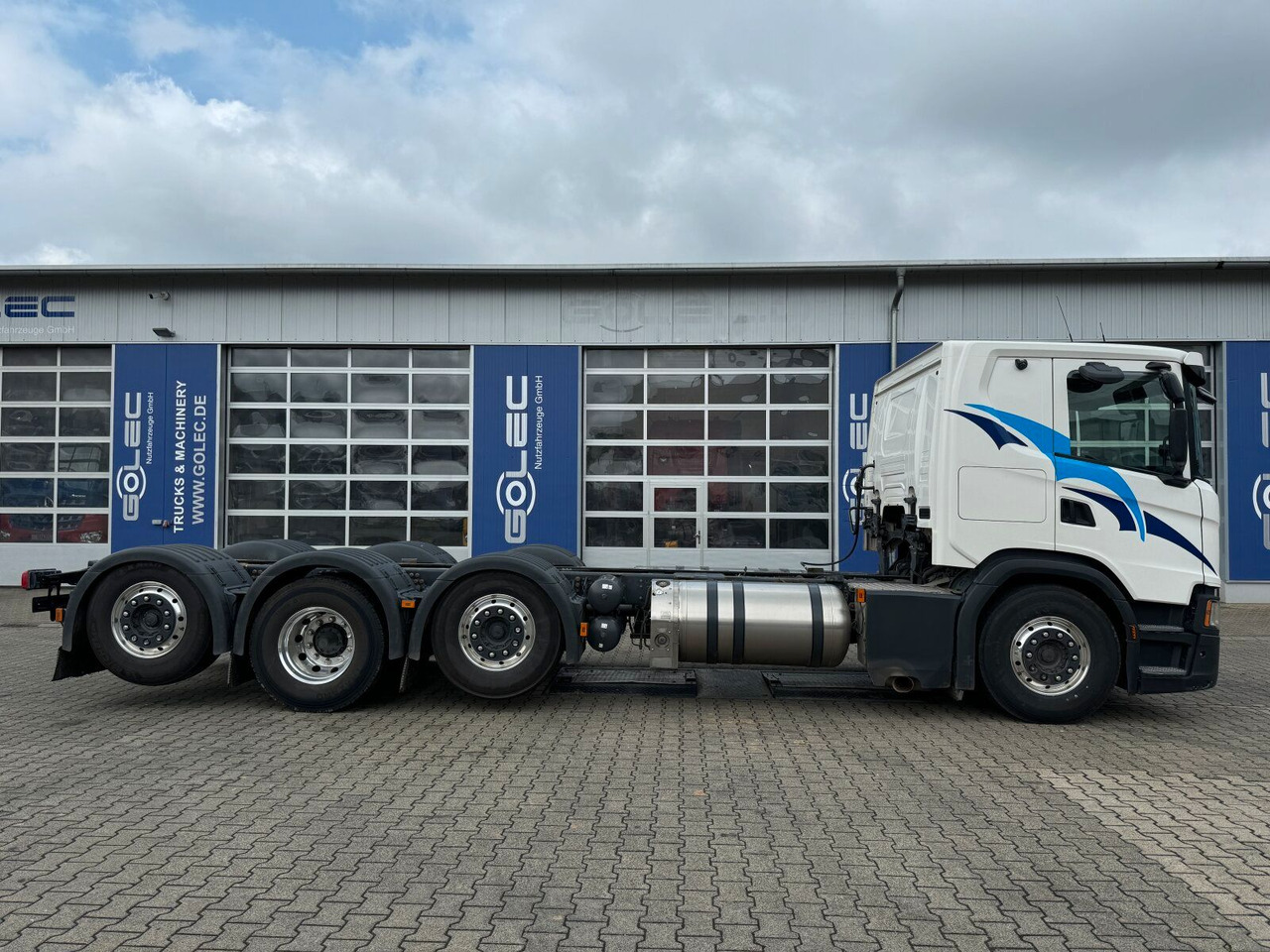 Scania G 410 B8x2*6 NB LNG Fahrgestell Nebenantrieb - Autocisterna, Sunkvežimis su kranu: foto 4 Scania G 410 B8x2*6 NB LNG Fahrgestell Nebenantrieb - Autocisterna, Sunkvežimis su kranu: foto 4