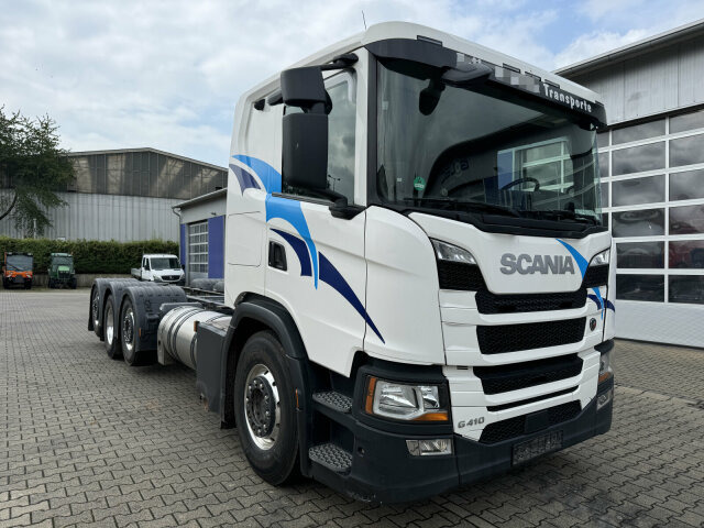 Scania G 410 B8x2*6 NB LNG Fahrgestell Nebenantrieb - Važiuoklės sunkvežimis, Sunkvežimis su kranu: foto 1 Scania G 410 B8x2*6 NB LNG Fahrgestell Nebenantrieb - Važiuoklės sunkvežimis, Sunkvežimis su kranu: foto 1